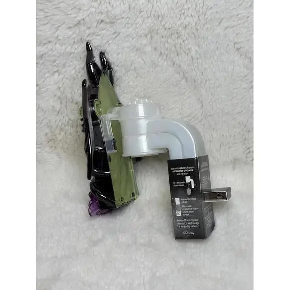 Bath & Body Works Disney Villains Wallflowers Plug Set​ - Picture 9 of 9